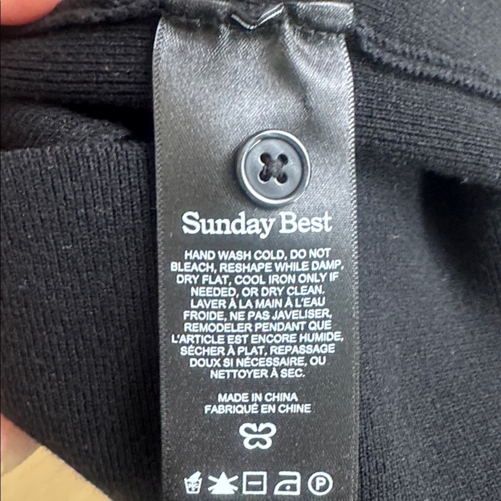 Aritzia Sunday Best Black Long Sleeve Ribbed Knit Dress Size M - Picture 5 of 6